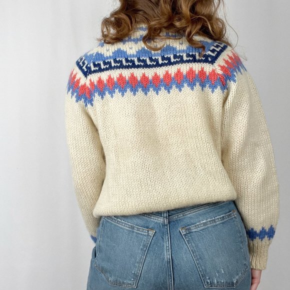 Vintage Fair Isle 100% Wool Hand Knit Oversized Chunky Crew Neck Nordic Sweater - Picture 4 of 8